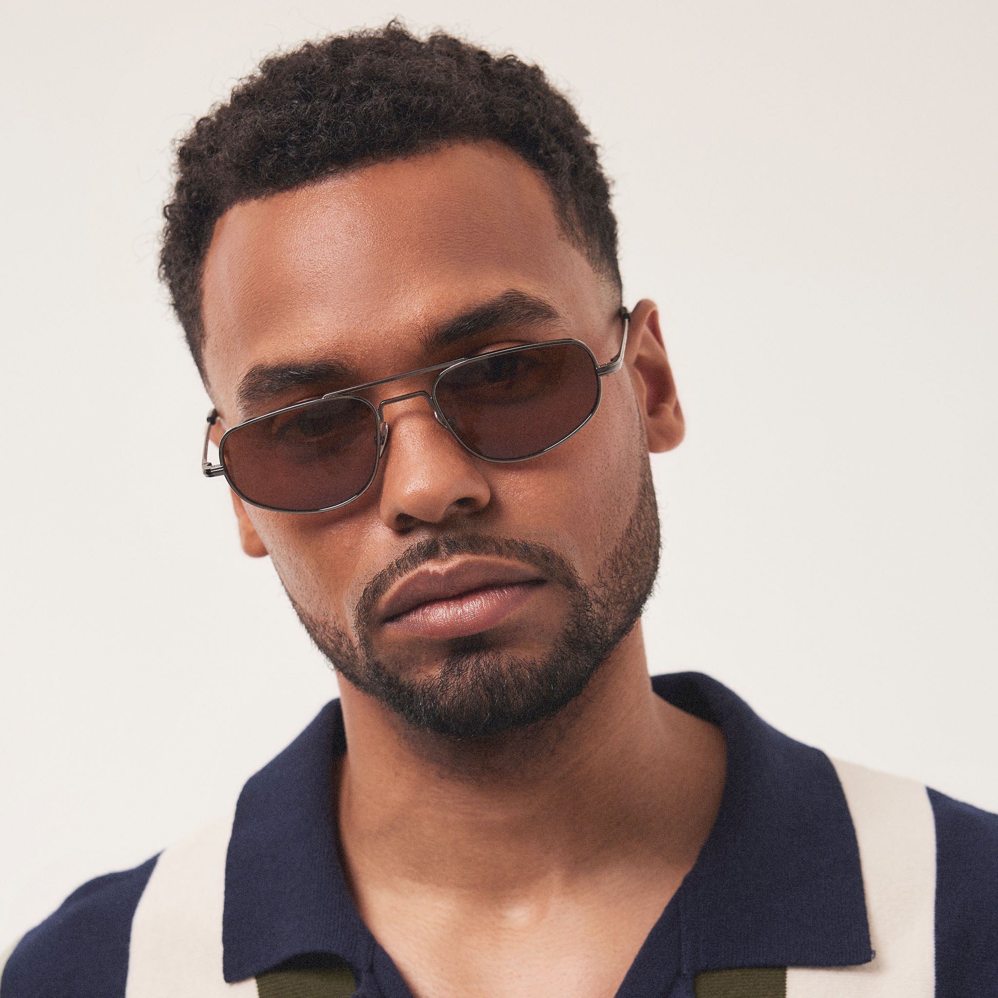 Yacht Rock Dark Silver Black Brown - Lilienthal Berlin