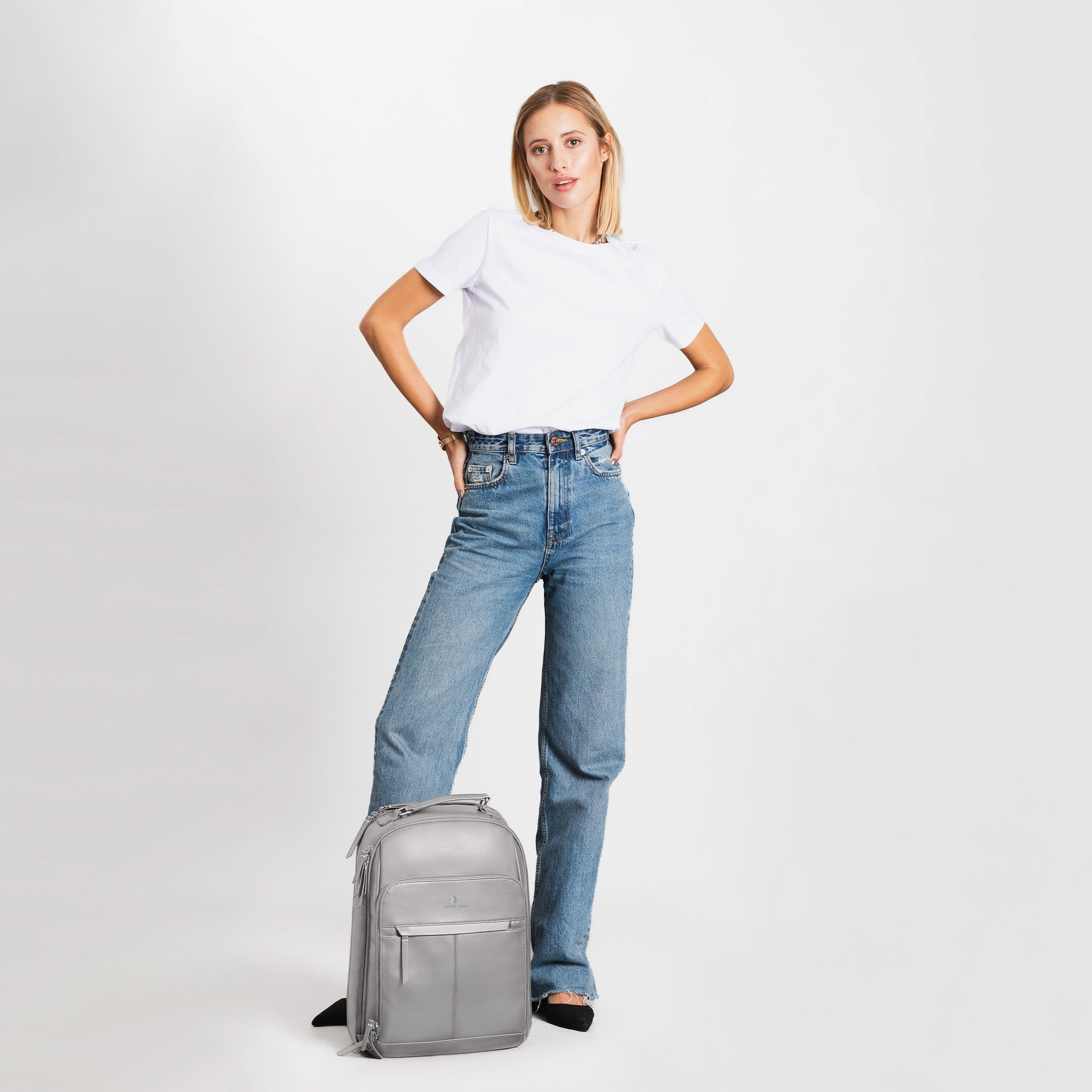 Essential Backpack Cactus Leather Light Grey - Lilienthal Berlin