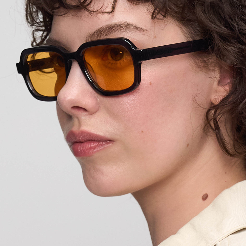 Dreamgaze II – Anthracite / Orange