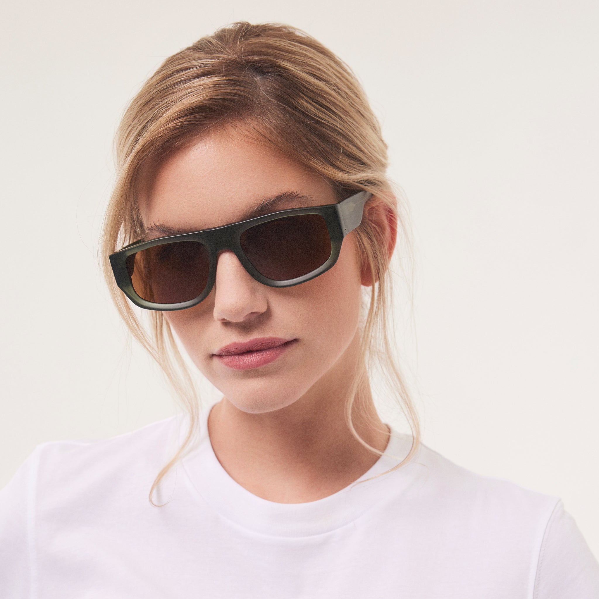 Nightcore Seaglass Green Brown - Lilienthal Berlin