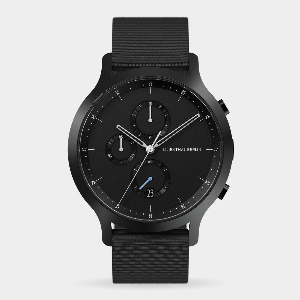 Chronograph – All Black