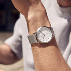 Huxley – Silver White