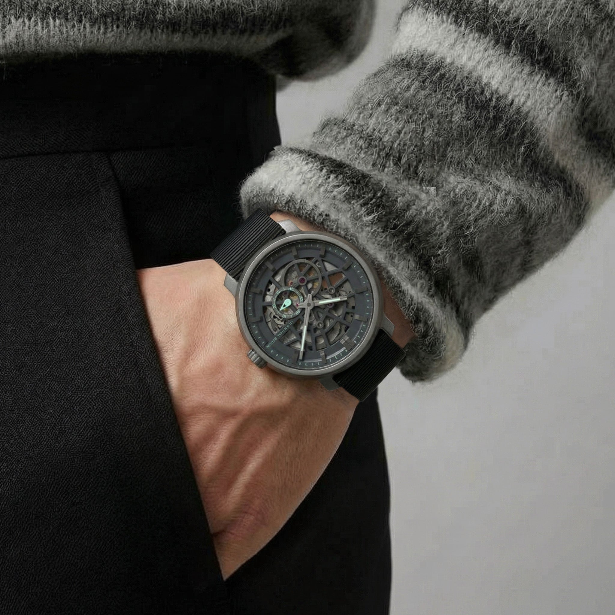 Neolux Skeleton – Dark Grey