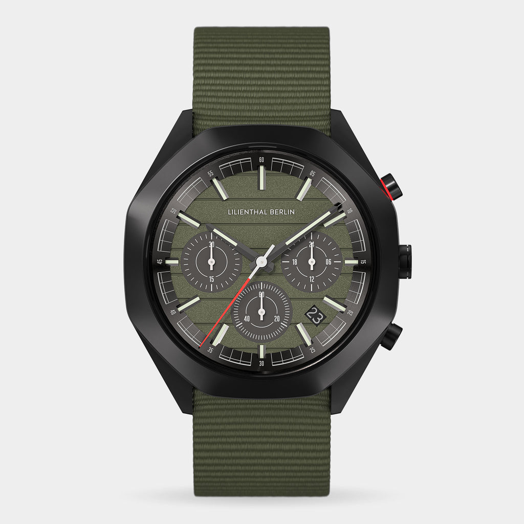 Octachrono – Black Olive