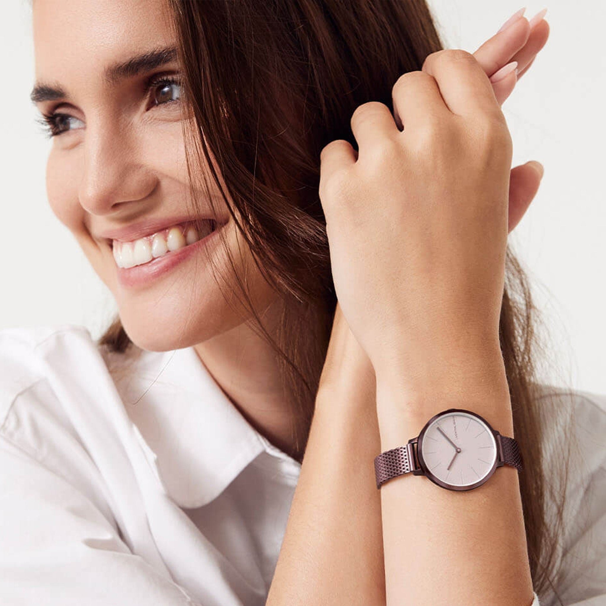 Rosalux – Burgundy White