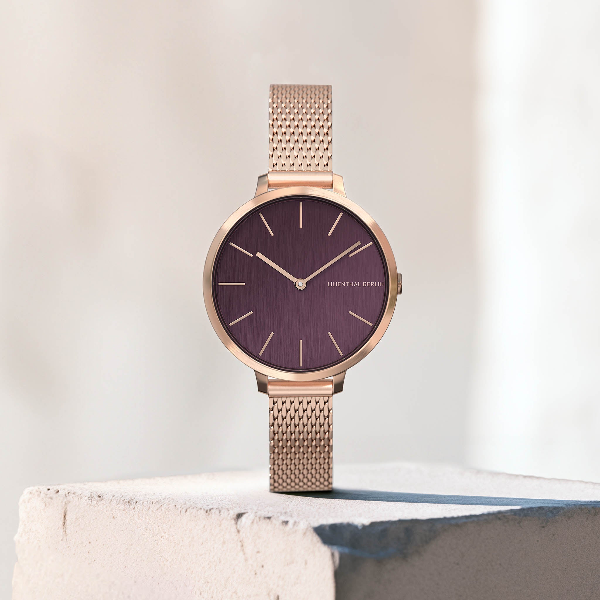 Rosalux Rosegold Burgundy - Lilienthal Berlin