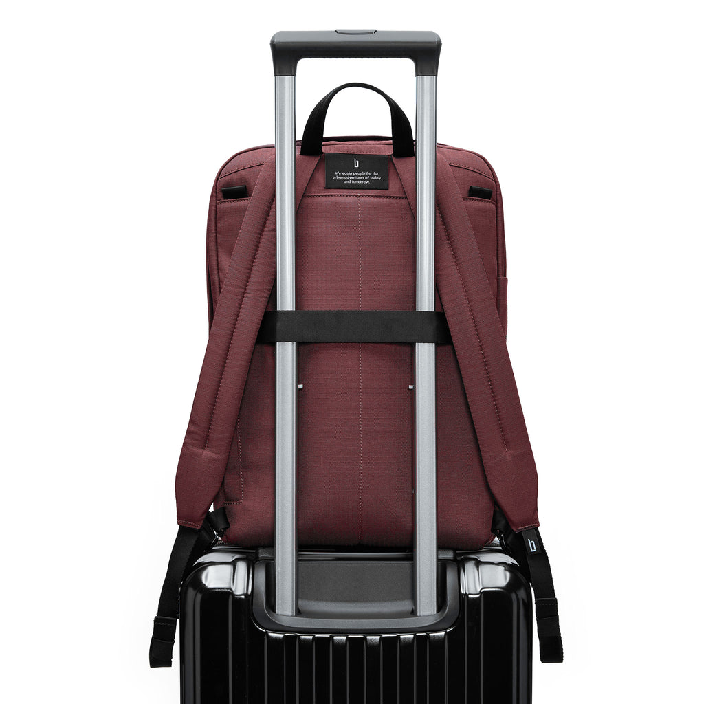 Urbaneer 3-in-1 Daypack Recycled Polyester Aubergine - Lilienthal Berlin